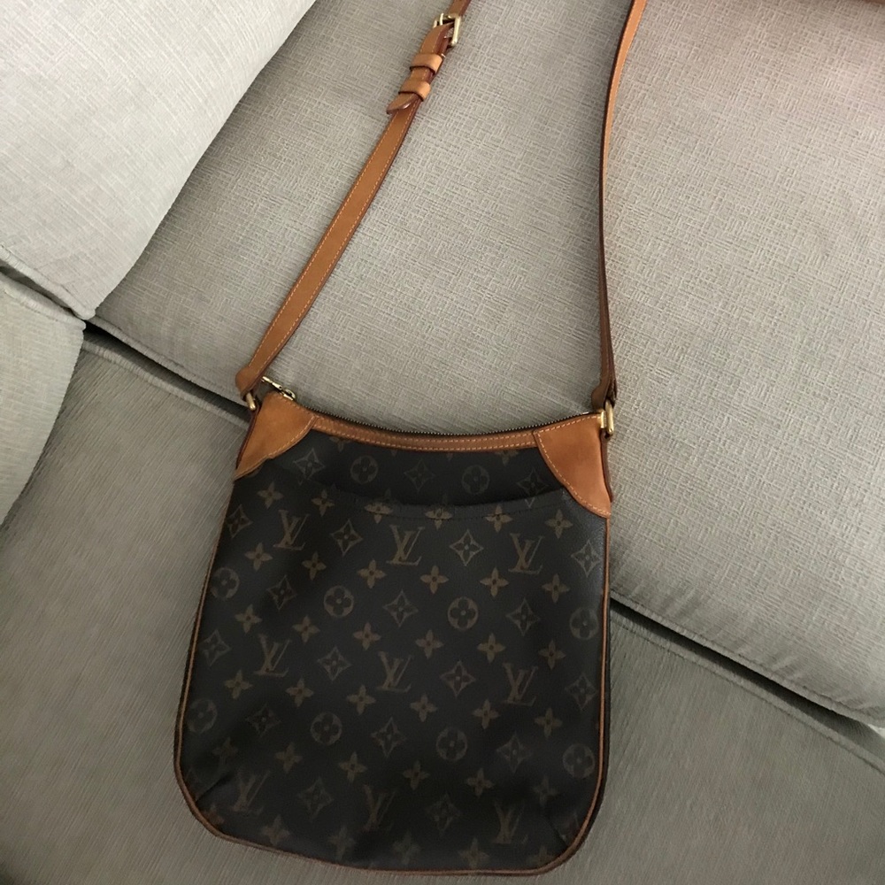 Louis Vuitton  Odeon Hand Bag crossbody authentic